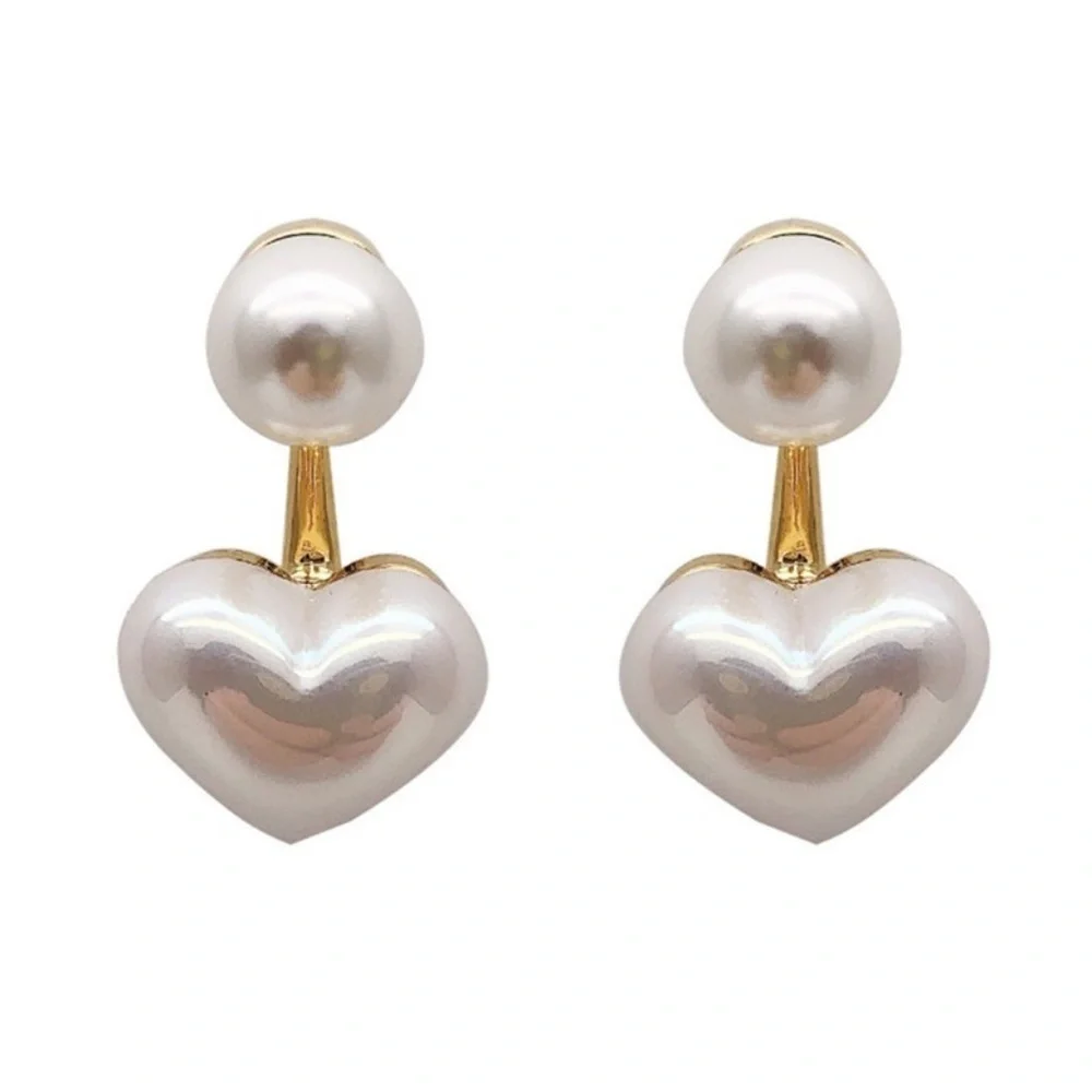 *OSTARA* White Pearl x Heart Fashion Stud Earrings